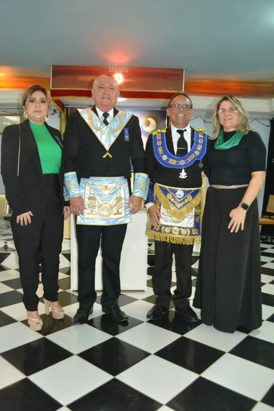 Registro fotográfico: SESSÃO MAGNA DE INSTALAÇÃO E POSSE DE VENERÁVEL MESTRE E DIRETORIA DA ARLS MANOEL REGINALDO DA ROCHA, Nº 2.439, ORIENTE DE PAU DOS FERROS/RN