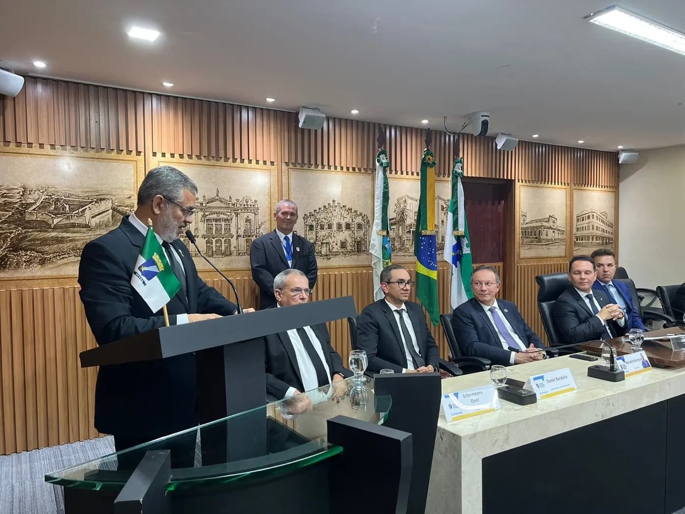 Registro fotográfico: SESSÃO SOLENE EM HOMENAGEM AO DIA DO MAÇOM 2023 – CÂMARA MUNICIPAL DE NATAL/RN.