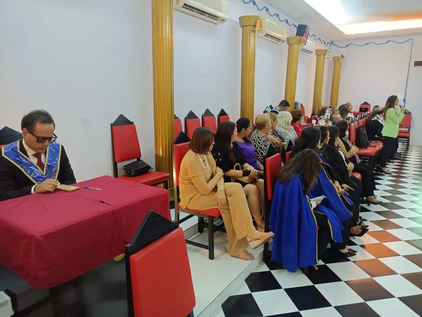Registro fotográfico: SESSÃO MAGNA PÚBLICA ALUSIVA A 13º ANO DE FUNDAÇÃO DA ARLS UNIVERSITÁRIA MÁRIO VILAR DE MELO, Nº 4.085, ORIENTE DE NATAL/RN