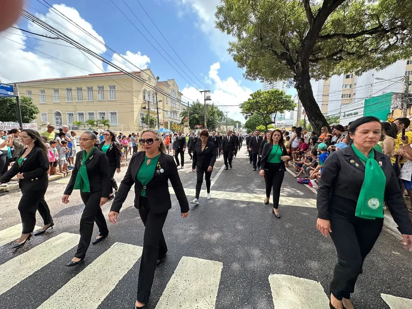 Registro fotográfico: PARTICIPAÇÃO DA FAMÍLIA GOB/RN NO DESFILE DA INDEPENDÊNCIA DO BRASIL