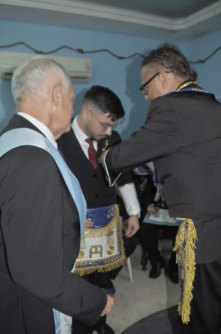 Registro fotográfico: SESSÃO MAGNA PÚBLICA ALUSIVA AO 10º ANO DE FUNDAÇÃO DA ARLS UNIVERSITÁRIA POETA RENATO CALDAS, Nº 4.307, ORIENTE DE ASSU/RN