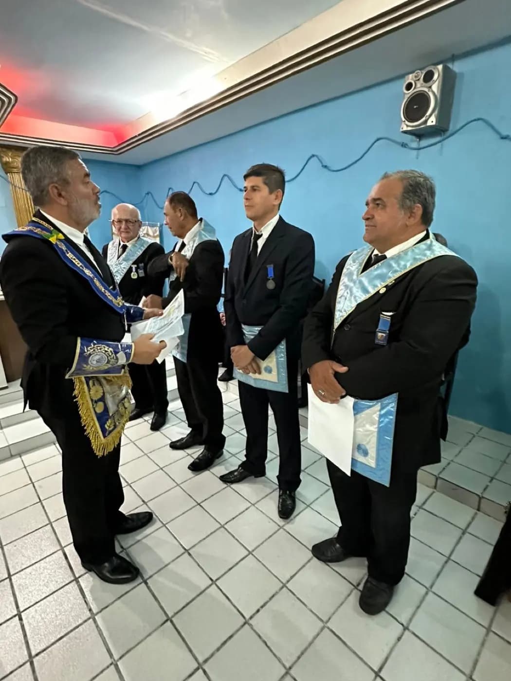 Registro fotográfico: SESSÃO MAGNA PÚBLICA ALUSIVA AO 59º ANO DE FUNDAÇÃO DA ARLS TRAMPOLIM DA VITÓRIA, Nº 1.606, ORIENTE DE NATAL/RN
