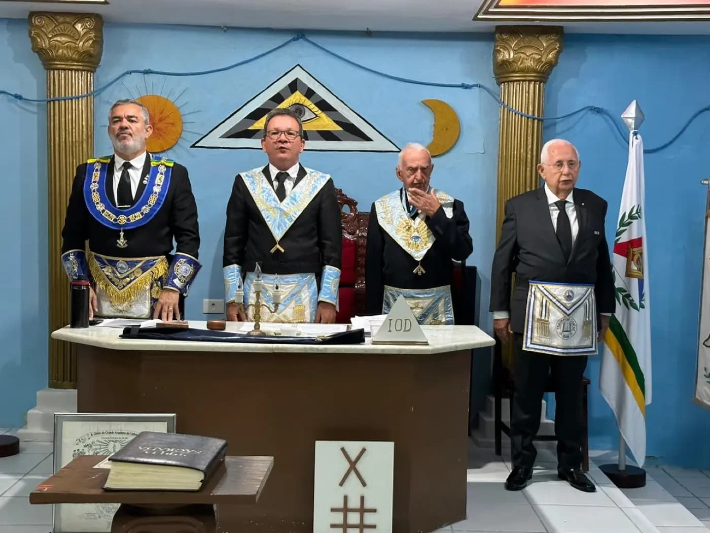 Registro fotográfico: SESSÃO MAGNA PÚBLICA ALUSIVA AO 59º ANO DE FUNDAÇÃO DA ARLS TRAMPOLIM DA VITÓRIA, Nº 1.606, ORIENTE DE NATAL/RN