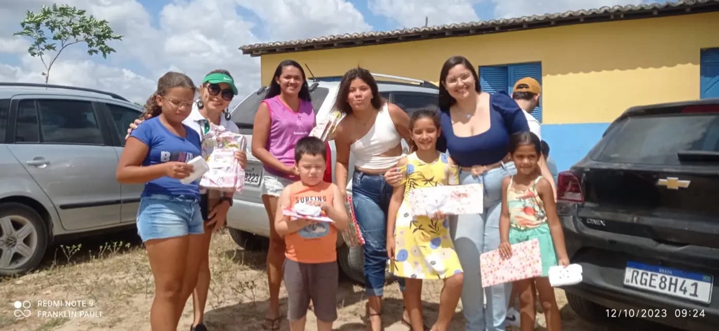 Registro fotográfico: AÇÃO FILANTRÓPICA REALIZADA PELA ARLS LUIZ GONZAGA DO NASCIMENTO, Nº 4.567, ORIENTE DE SANTA MARIA/RN, EM CONJUNTO COM A FRATERNIDADE FEMININA CRUZEIRO DO SUL – FLOR DO MANDACARU
