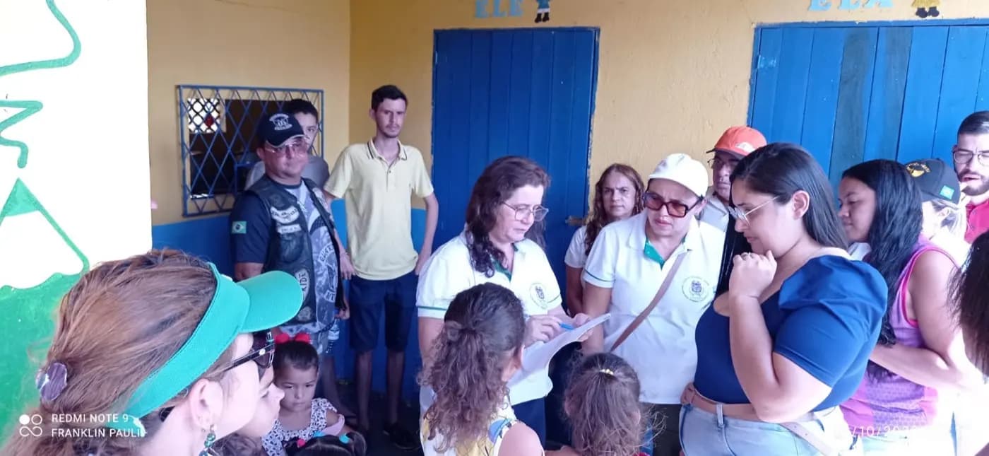 Registro fotográfico: AÇÃO FILANTRÓPICA REALIZADA PELA ARLS LUIZ GONZAGA DO NASCIMENTO, Nº 4.567, ORIENTE DE SANTA MARIA/RN, EM CONJUNTO COM A FRATERNIDADE FEMININA CRUZEIRO DO SUL – FLOR DO MANDACARU