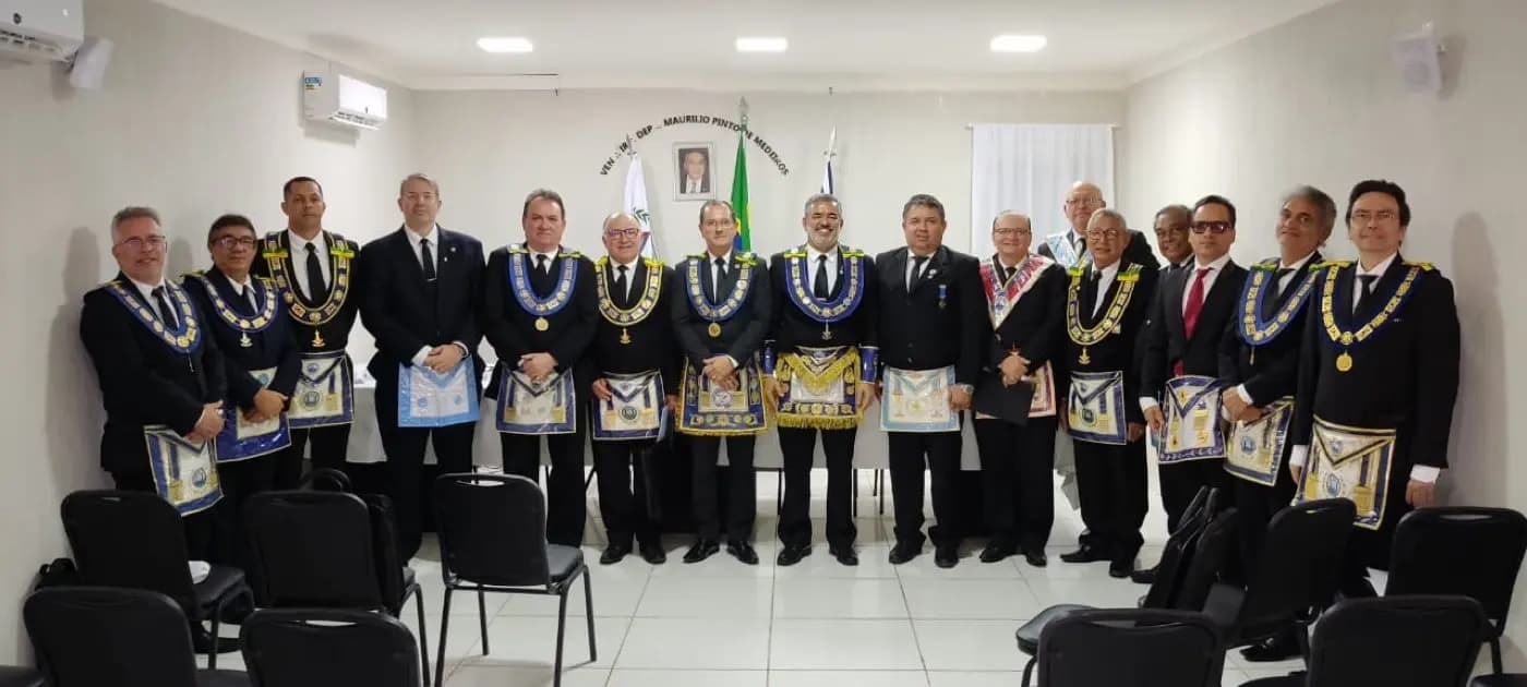 Registro fotográfico: CERIMÔNIA DE POSSE DOS MEMBROS DOS TRIBUNAIS MAÇÔNICOS E DO PROCURADOR-GERAL ESTADUAL MAÇÔNICO DO GOB/RN