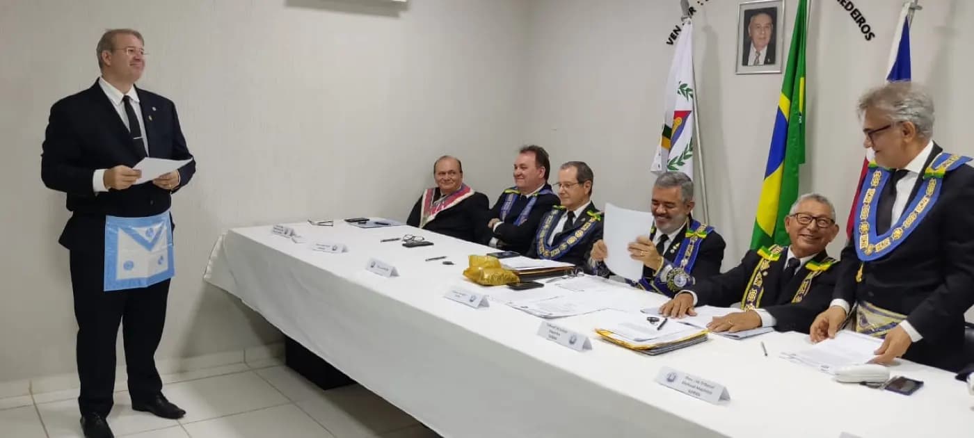 Registro fotográfico: CERIMÔNIA DE POSSE DOS MEMBROS DOS TRIBUNAIS MAÇÔNICOS E DO PROCURADOR-GERAL ESTADUAL MAÇÔNICO DO GOB/RN