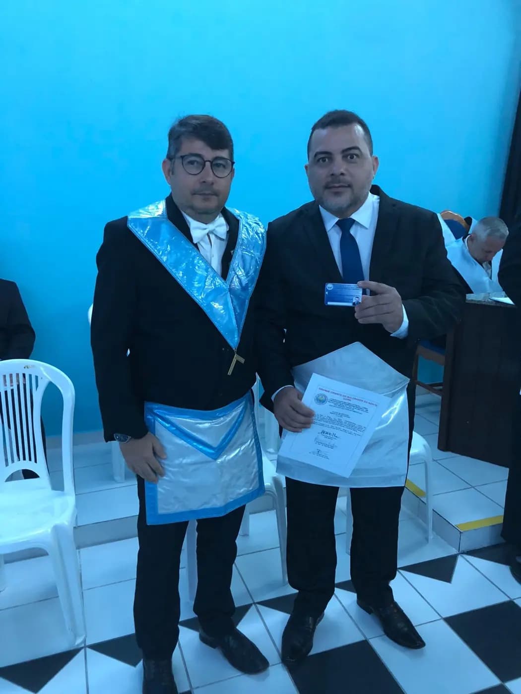 Registro fotográfico: PARTICIPAÇÃO DO VENERÁVEL IRMÃO RANNIERI DAMASCENO DOS SANTOS, VENERÁVEL MESTRE DA ARLS UNIVERSITÁRIA ESTRELA NATALENSE (GOB/RN), NA SESSÃO MAGNA DE INICIAÇÃO OCORRIDA NA ARLS UNIVERSITÁRIA LUZES DO ORIENTE (GORN) N° 33, ORIENTE DE NATAL/RN