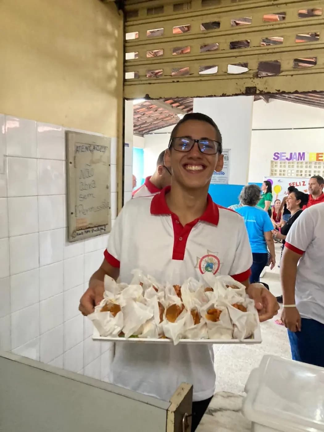 Registro fotográfico: AÇÃO SOLIDÁRIA 2023 REALIZADA PELA LOJA MAÇÔNICA AMÂNCIO DANTAS, EM CONJUTO COM A FRATERNIDADE FEMININA CRUZEIRO DO SUL – SALIZETE BEZERRA DA ROCHA, EM COMEMORAÇÃO AO 27º ANIVERSÁRIO DA LOJA