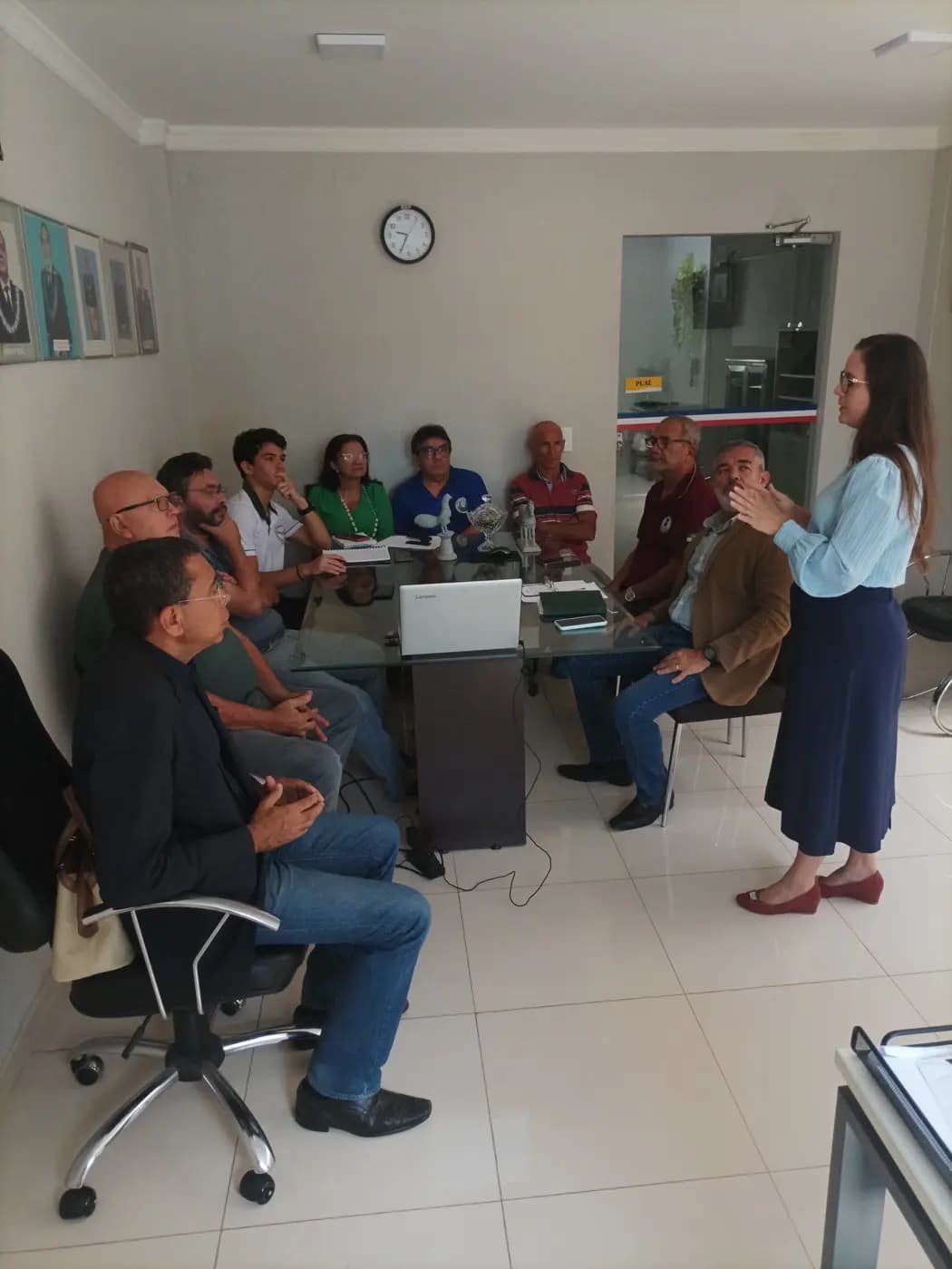 Registro fotográfico: GESTÃO PARTICIPATIVA – 2ª REUNIÃO SOBRE CURSOS PROFISSIONALIZANTES E DE INFORMÁTICA GRATUITOS OFERECIDOS AO GOB/RN.
