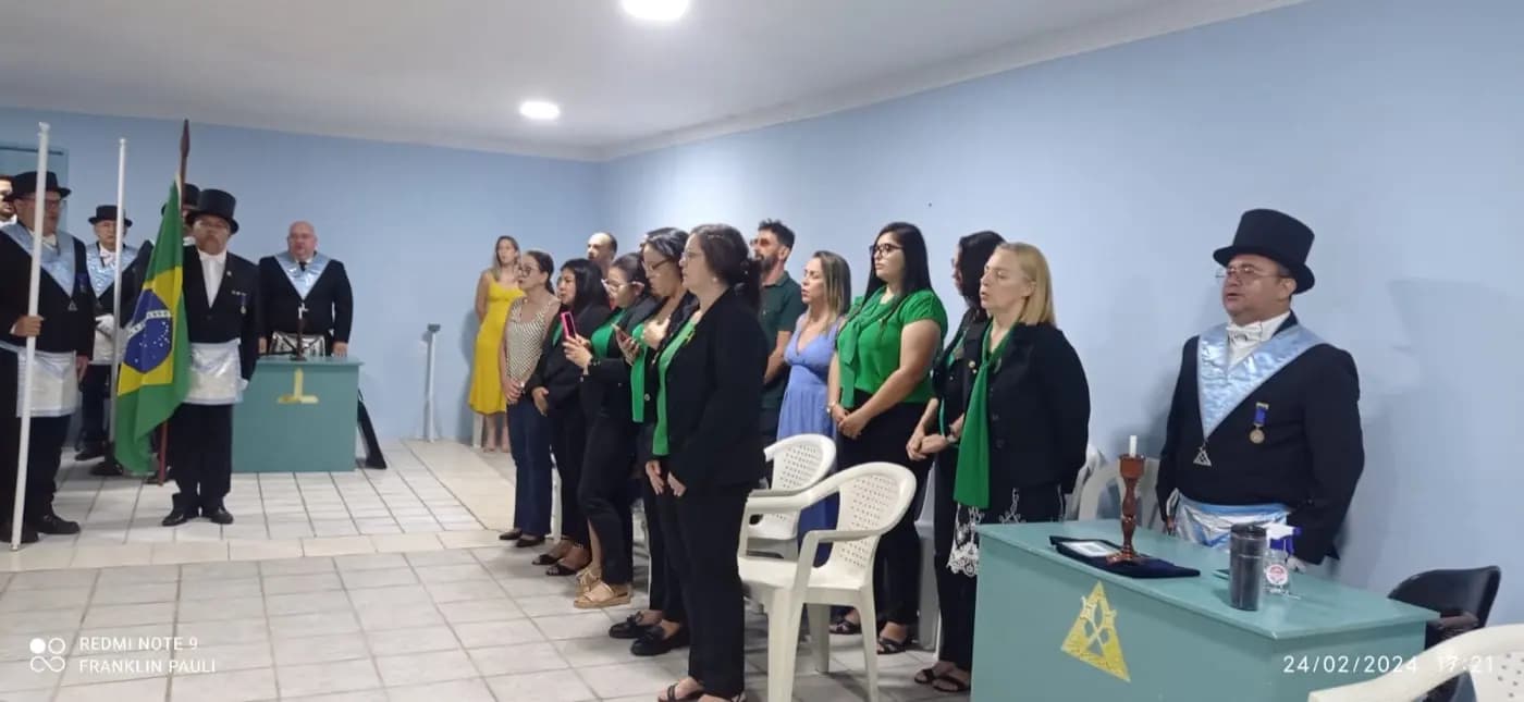 Registro fotográfico: PARTICIPAÇÃO DO GRÃO-MESTRE DO GOB/RN NA SESSÃO MAGNA PÚBLICA NA ARLS LUIZ GONZAGA DO NASCIMENTO, N° 4.567, ORIENTE DE SANTA MARIA/RN.