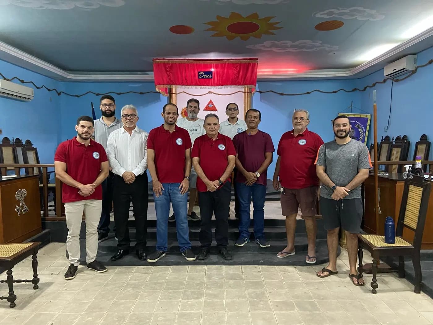 Registro fotográfico: 1º SIMPÓSIO RITUALÍSTICO DO GRAU DE APRENDIZ DO RITO BRASILEIRO, PROMOVIDO PELA ARLS UNIVERSITÁRIA POETA RENATO CALDAS Nº 4.307, ORIENTE DE ASSU/RN, JURISDICIONADA AO GRANDE ORIENTE DO BRASIL – RIO GRANDE DO NORTE (GOB/RN).