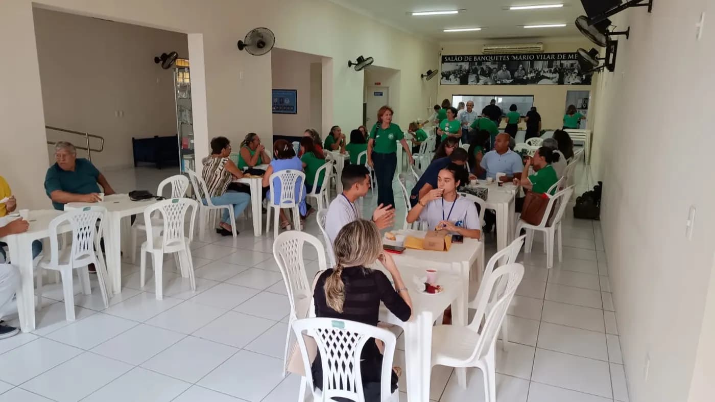 Registro fotográfico: PARTICIPAÇÃO DO GRÃO-MESTRE DO GOB/RN NO ATO COMEMORATIVO AO DIA INTERNACIONAL DA MULHER, OCORRIDO NA ARLS 21 DE MARÇO Nº 152, ORIENTE DE NATAL/RN.