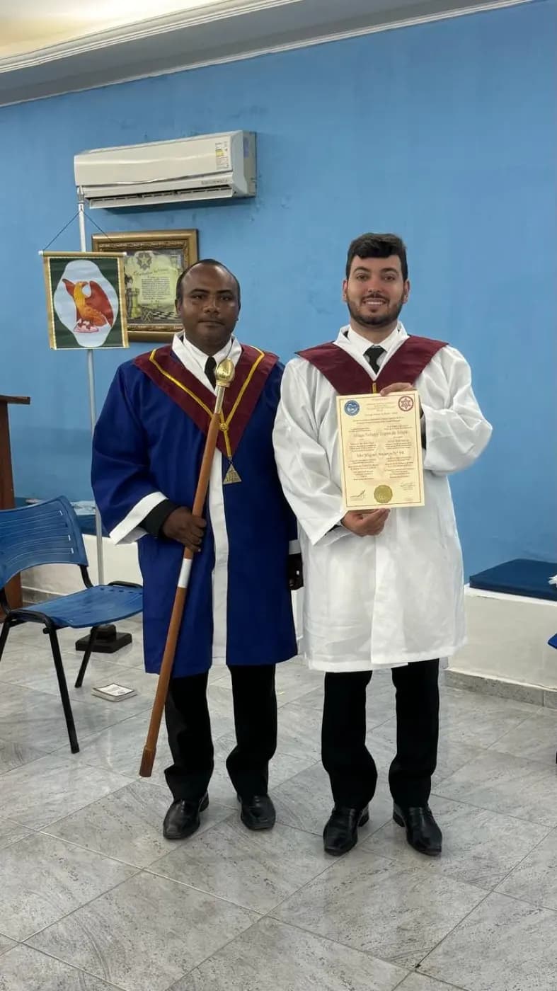 Registro fotográfico: PARTICIPAÇÃO DO GRÃO-MESTRE DO GOB/RN NA 1ª SESSÃO ORDINÁRIA DE 2024 DO SAGRADO ARCO REAL DE JERUSALÉM – CAPÍTULO SÃO MIGUEL ARCANJO Nº 94 – JURISDICIONADO AO SGCMSARB GOB.