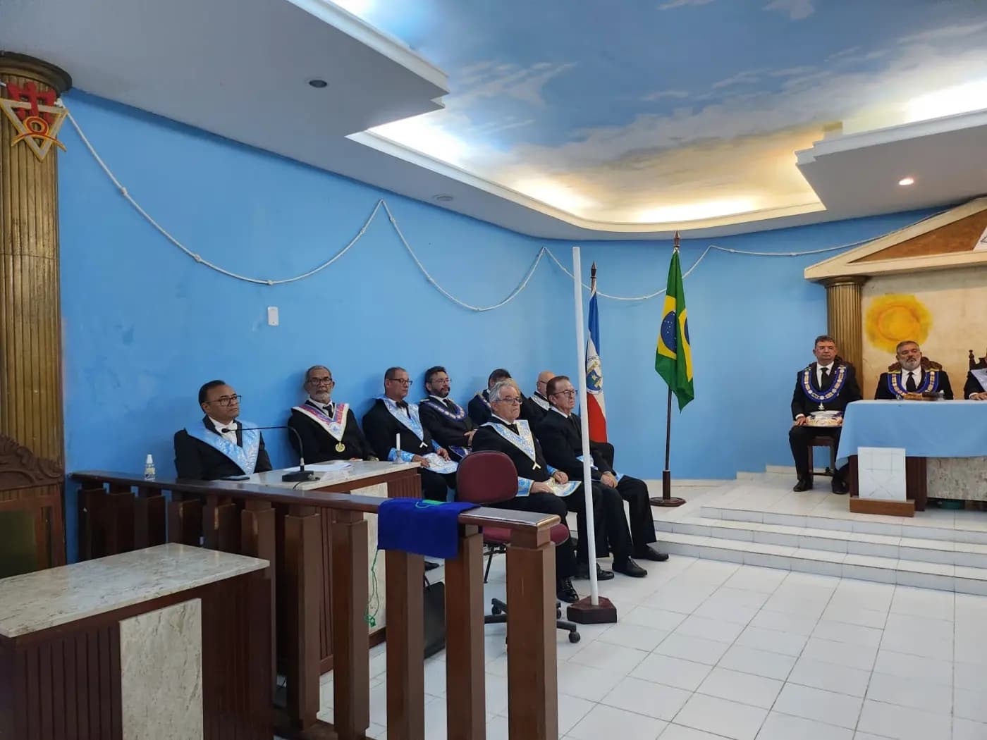 Registro fotográfico: PARTICIPAÇÃO DO GRÃO-MESTRE DO GOB/RN NA SESSÃO MAGNA PÚBLICA ALUSIVA AO 13º ANO DE FUNDAÇÃO DA ARLS UNIVERSITÁRIA ESTRELA NATALENSE, Nº 2.144, ORIENTE DE PARNAMIRIM/RN