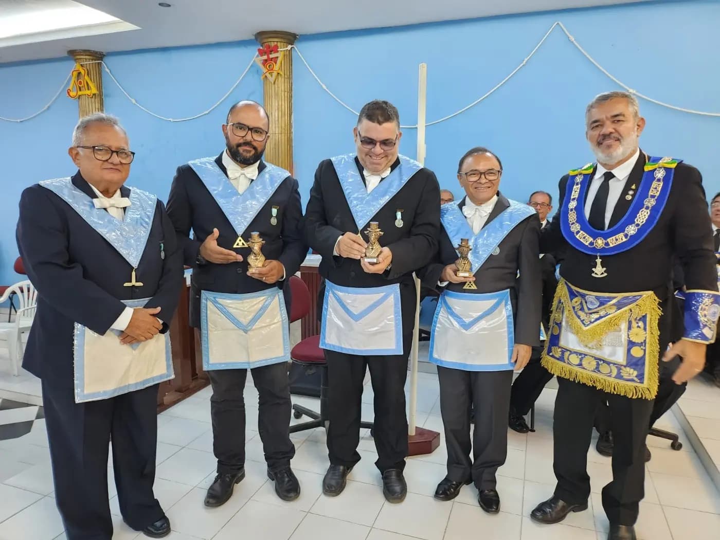 Registro fotográfico: PARTICIPAÇÃO DO GRÃO-MESTRE DO GOB/RN NA SESSÃO MAGNA PÚBLICA ALUSIVA AO 13º ANO DE FUNDAÇÃO DA ARLS UNIVERSITÁRIA ESTRELA NATALENSE, Nº 2.144, ORIENTE DE PARNAMIRIM/RN