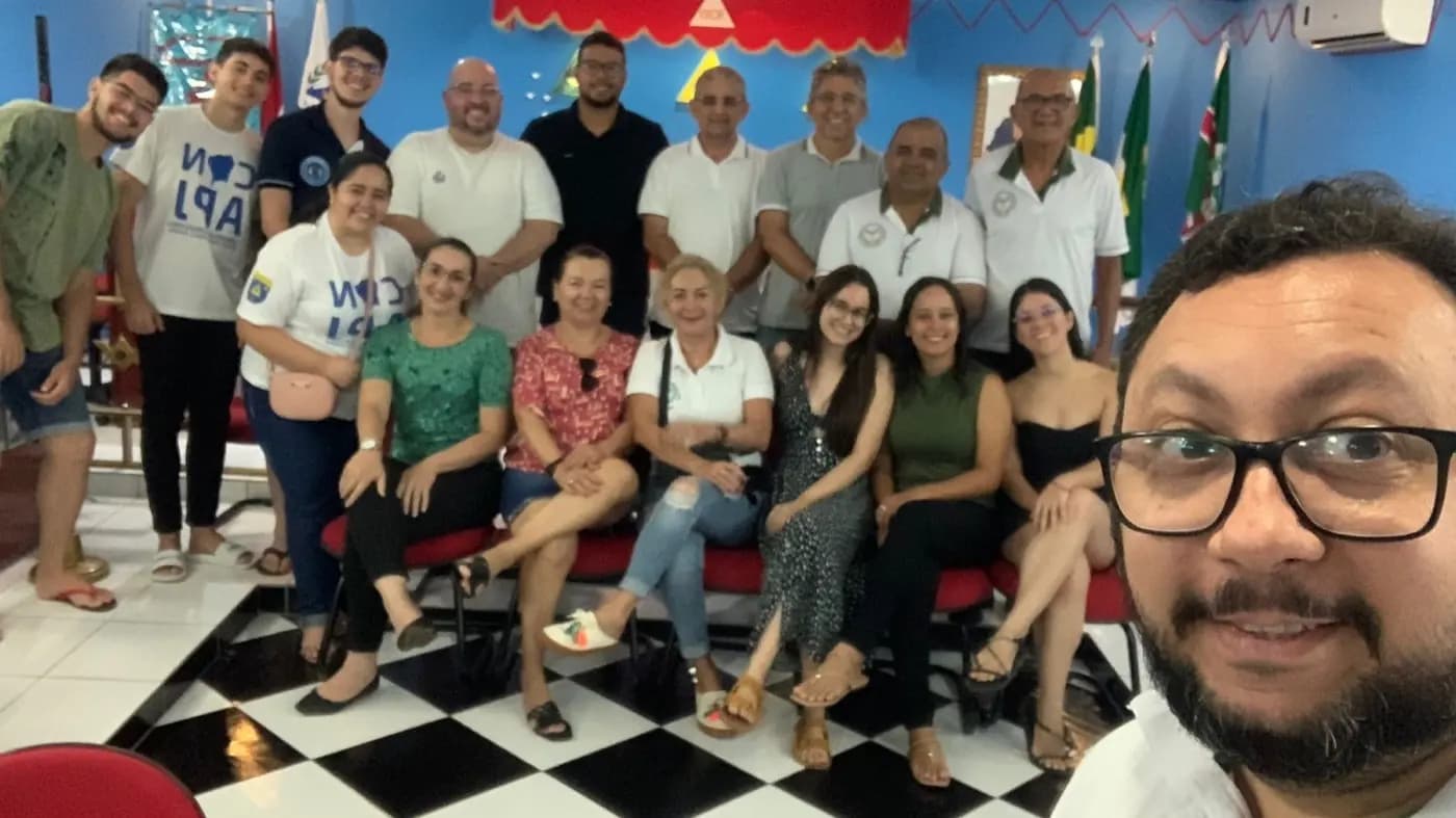 Registro fotográfico: REUNIÃO DE PLANEJAMENTO DA EQUIPE ORGANIZADORA DO “V CONGRESSO NORDESTINO DA AÇÃO PARAMAÇÔNICA JUVENIL (V CONAPJ)”.