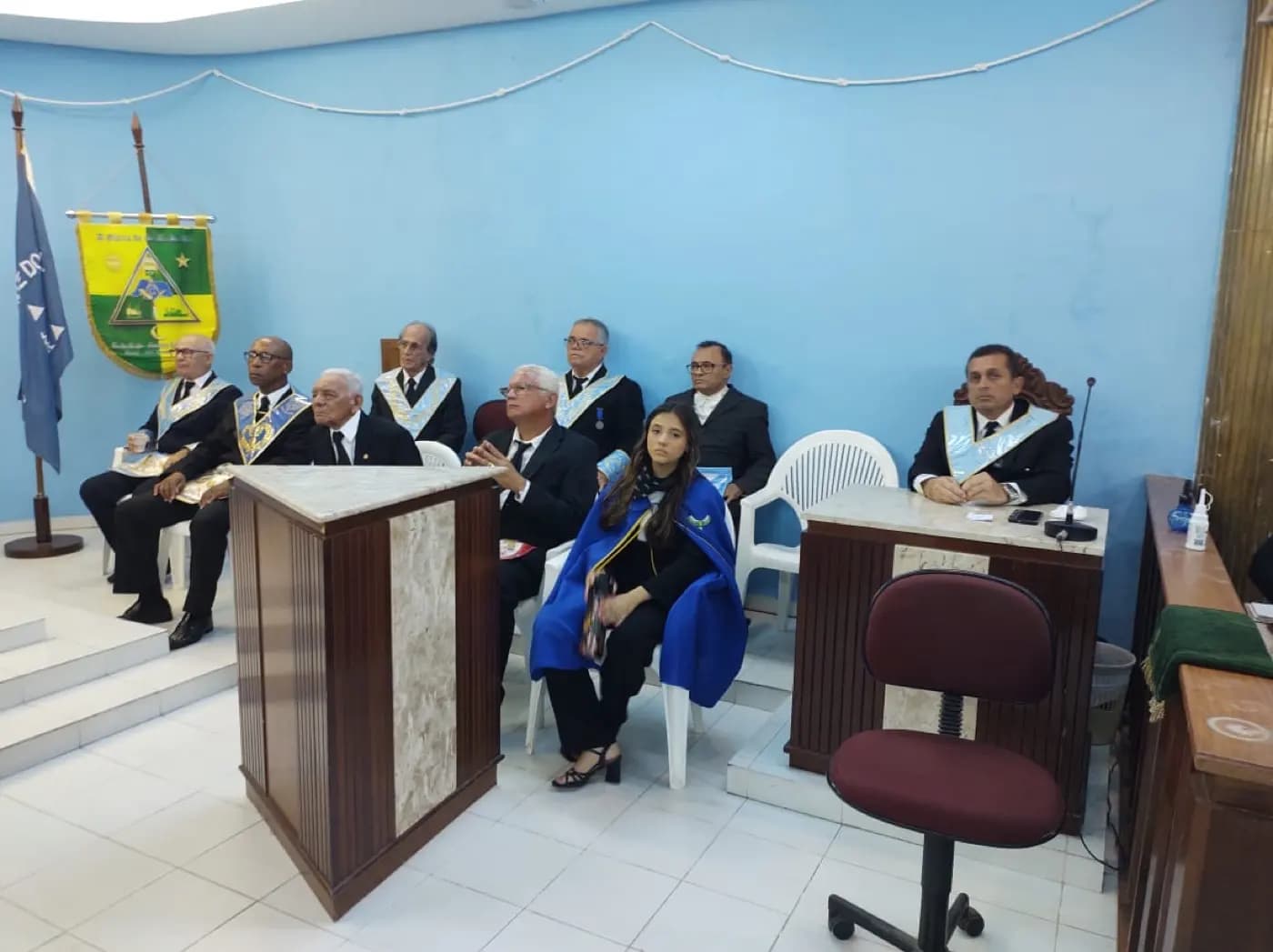 Registro fotográfico: PARTICIPAÇÃO DO GRÃO-MESTRE DO GOB/RN NA SESSÃO MAGNA ALUSIVA AO 13º ANO DE FUNDAÇÃO DA ARLS MONTEIRO LOBATO Nº 4.162, ORIENTE DE PARNAMIRIM/RN.
