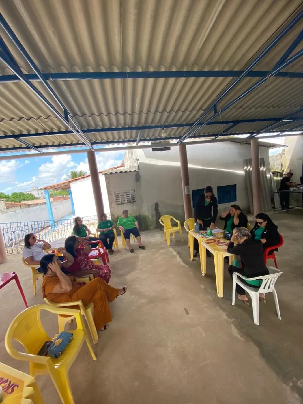 Registro fotográfico: PARTICIPAÇÃO DO GRÃO-MESTRE DO GOB/RN NA SESSÃO MAGNA DE INICIAÇÃO REALIZADA PELA ARLS PEDRO ALVES PINHEIRO N° 3.918, ORIENTE DE EXTREMOZ/RN.