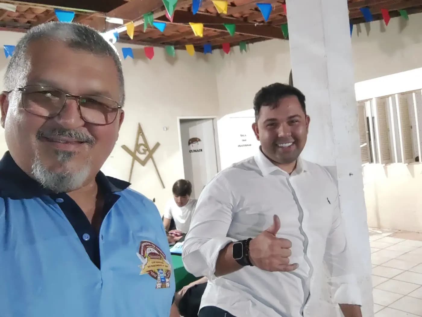Registro fotográfico: SESSÃO MAGNA DE PROMOÇÃO (ELEVAÇÃO) AO GRAU DE COMPANHEIRO MAÇOM, REALIZADA PELA ARLS LUIZ GONZAGA DO NASCIMENTO Nº 4.567, ORIENTE DE SANTA MARIA/RN, QUE TRABALHA NO RITO SCHRÖDER.