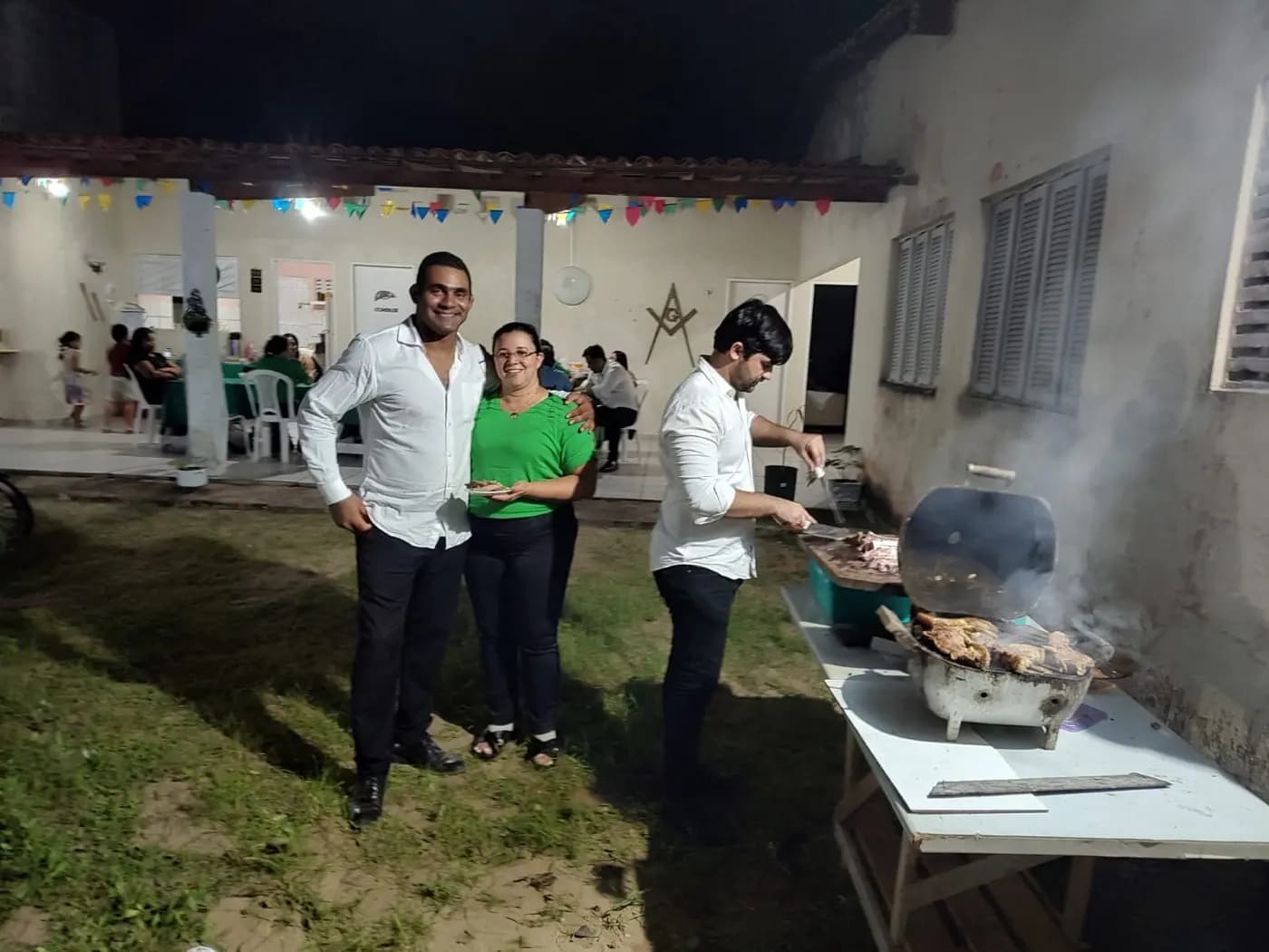 Registro fotográfico: SESSÃO MAGNA DE PROMOÇÃO (ELEVAÇÃO) AO GRAU DE COMPANHEIRO MAÇOM, REALIZADA PELA ARLS LUIZ GONZAGA DO NASCIMENTO Nº 4.567, ORIENTE DE SANTA MARIA/RN, QUE TRABALHA NO RITO SCHRÖDER.