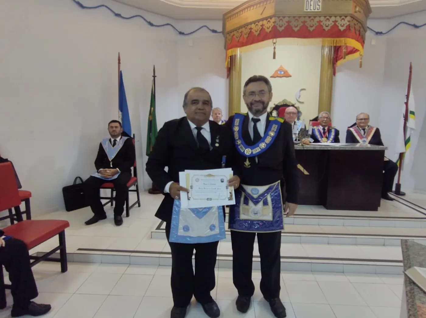 Registro fotográfico: SESSÃO MAGNA PÚBLICA COMEMORATIVA AO 43º ANO DE FUNDAÇÃO DA ARLS JOÃO CECÍLIO DA COSTA, Nº 2.116, ORIENTE DE NATAL/RN.