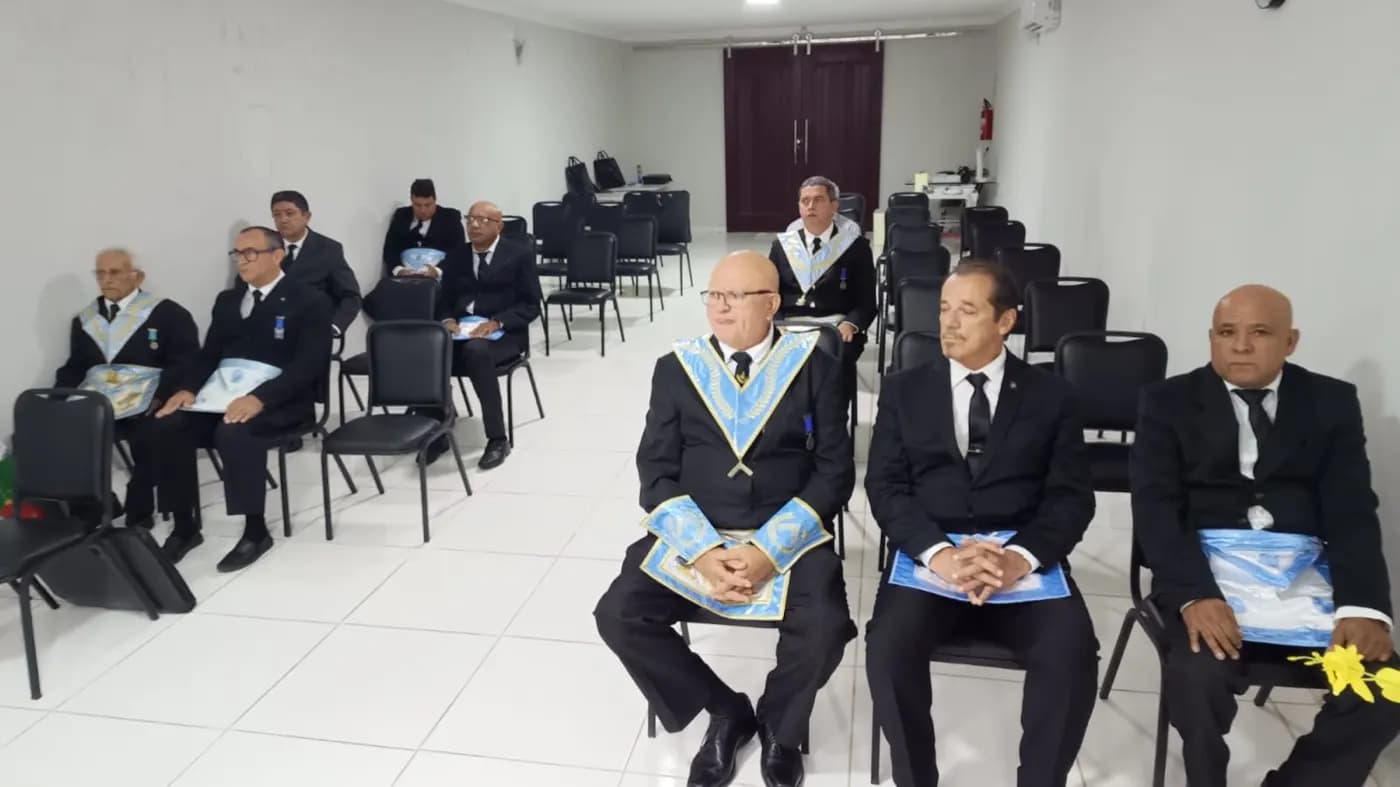 Registro fotográfico: PARTICIPAÇÃO DO GRÃO-MESTRE DO GOB-RN NO ATO DE DIPLOMAÇÃO DE ELEITOS REALIZADO PELO TRIBUNAL ELEITORAL ESTADUAL MAÇÔNICO DO GOB-RN.