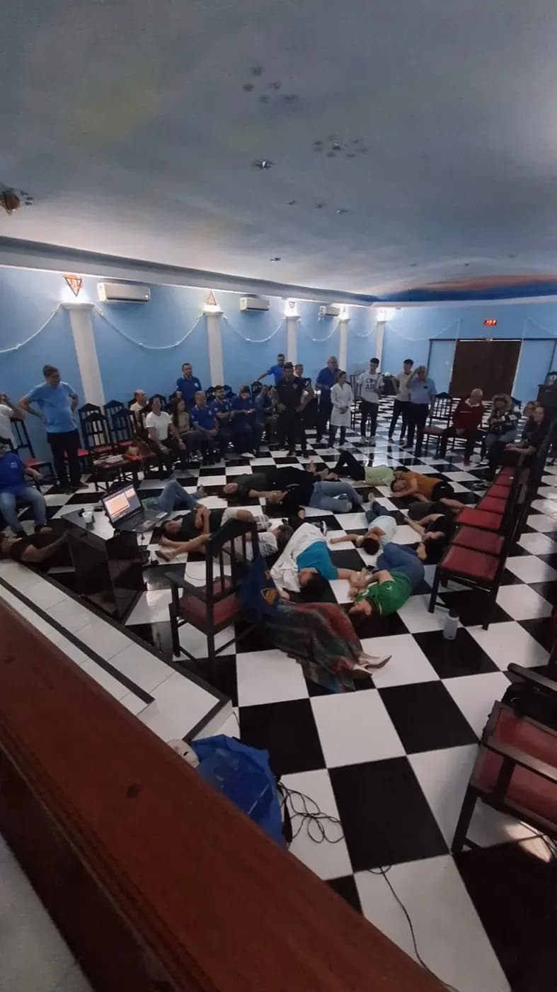 Registro fotográfico: 1ª OFICINA DE PRIMEIROS SOCORROS.
