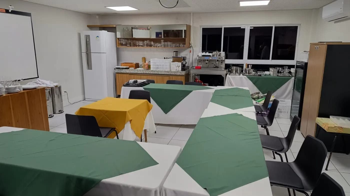 Registro fotográfico: GESTÃO PARTICIPATIVA – CURSO DE TÉCNICAS BÁSICAS EM COZINHA – PARCERIA ENTRE O SENAC E O GOB/RN.