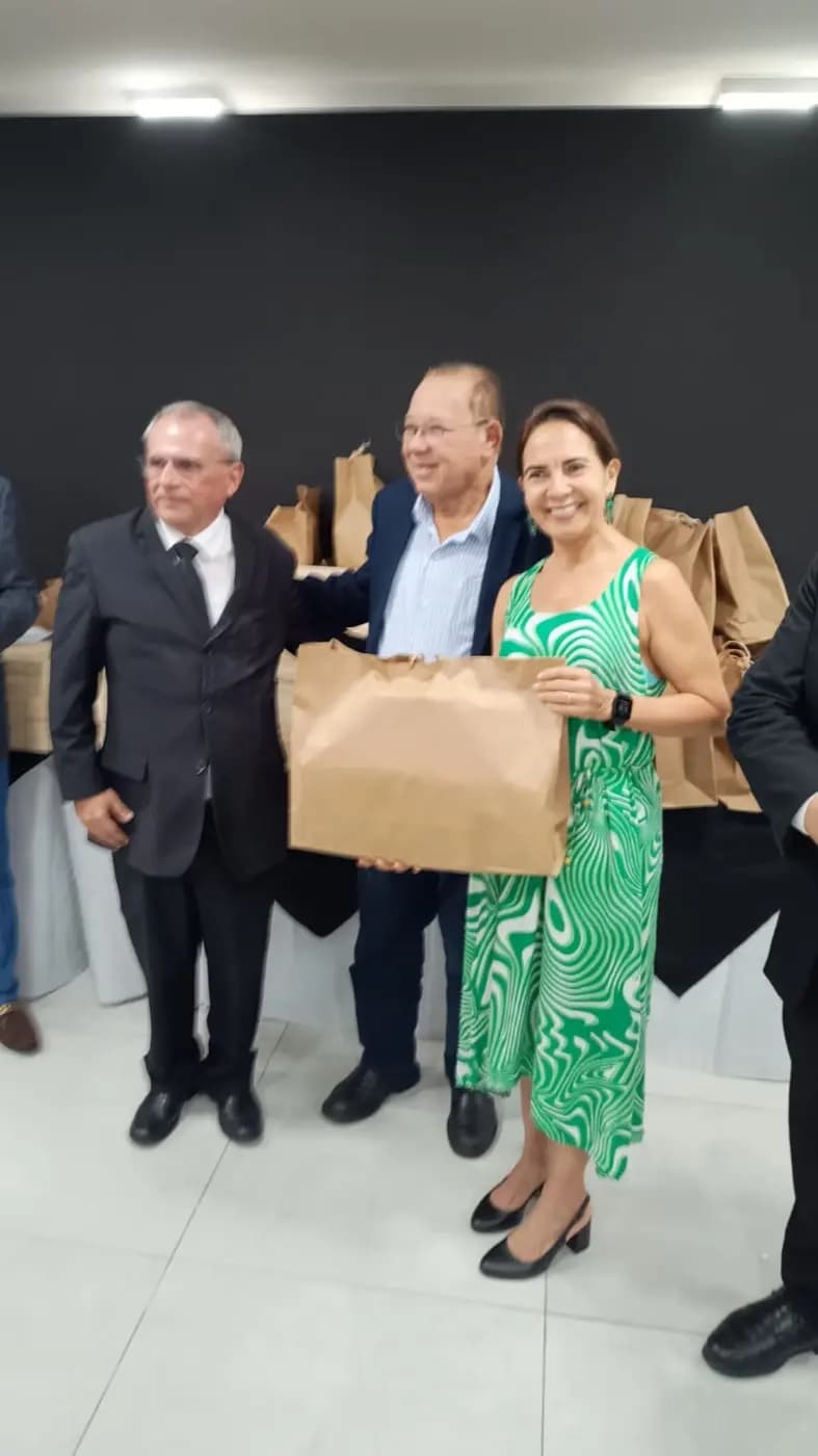 Registro fotográfico: PARTICIPAÇÃO DO GRÃO-MESTRE DO GOB/RN E CONVIDADOS NA 122ª ASSEMBLEIA GERAL ORDINÁRIA DA COMAB, REALIZADA EM NATAL/RN.