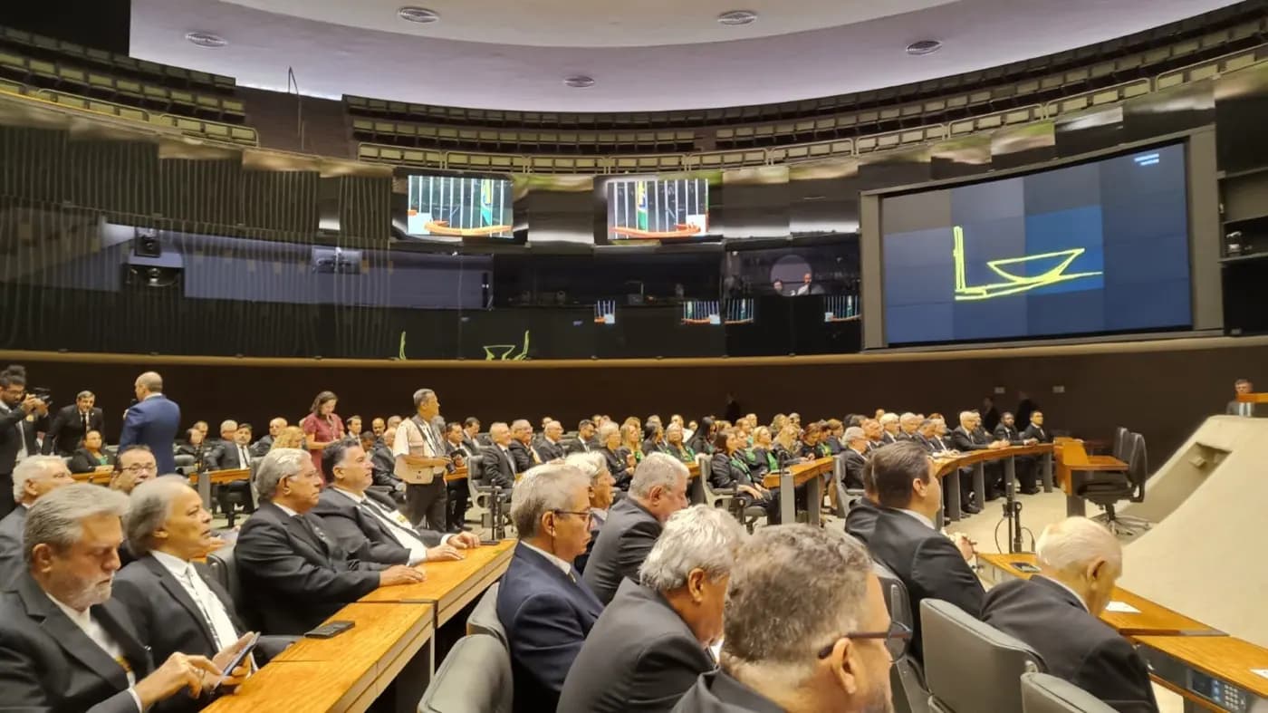 Registro fotográfico: PARTICIPAÇÃO DO GRÃO-MESTRE DO GOB/RN E COMITIVA NA SUPREMA CONGREGAÇÃO/2024 DO GOB E NA SESSÃO SOLENE DO CONGRESSO NACIONAL, EM HOMENAGEM AO DIA DO MAÇOM.