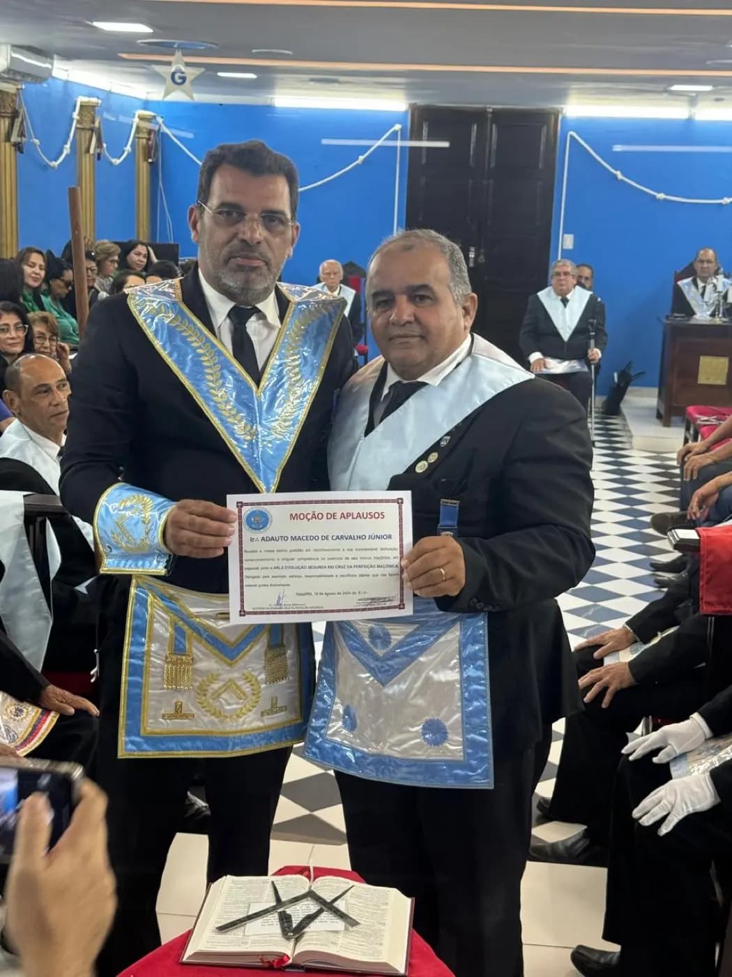 Registro fotográfico: SESSÃO MAGNA PÚBLICA ALUSIVA AO 118º ANO DE FUNDAÇÃO DA ARLS EVOLUÇÃO SEGUNDA Nº 852, ORIENTE DE NATAL/RN.