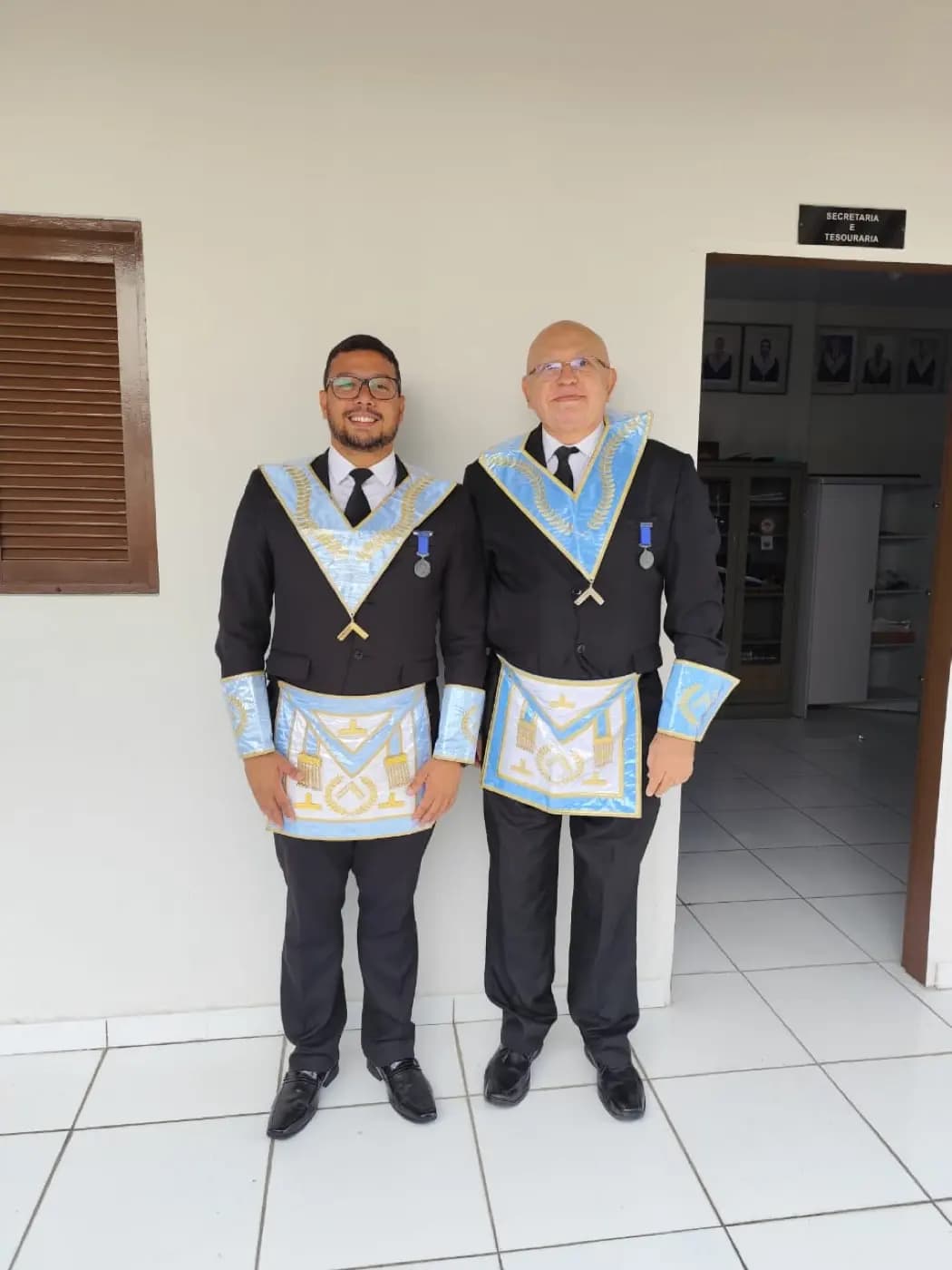 Registro fotográfico: SESSÃO MAGNA PÚBLICA EM CONJUNTO DAS TRÊS POTÊNCIAS MAÇÔNICAS REGULARES DO RIO GRANDE DO NORTE (GOB/RN, GLERN E GORN), ALUSIVA AO DIA DO MAÇOM/2024.