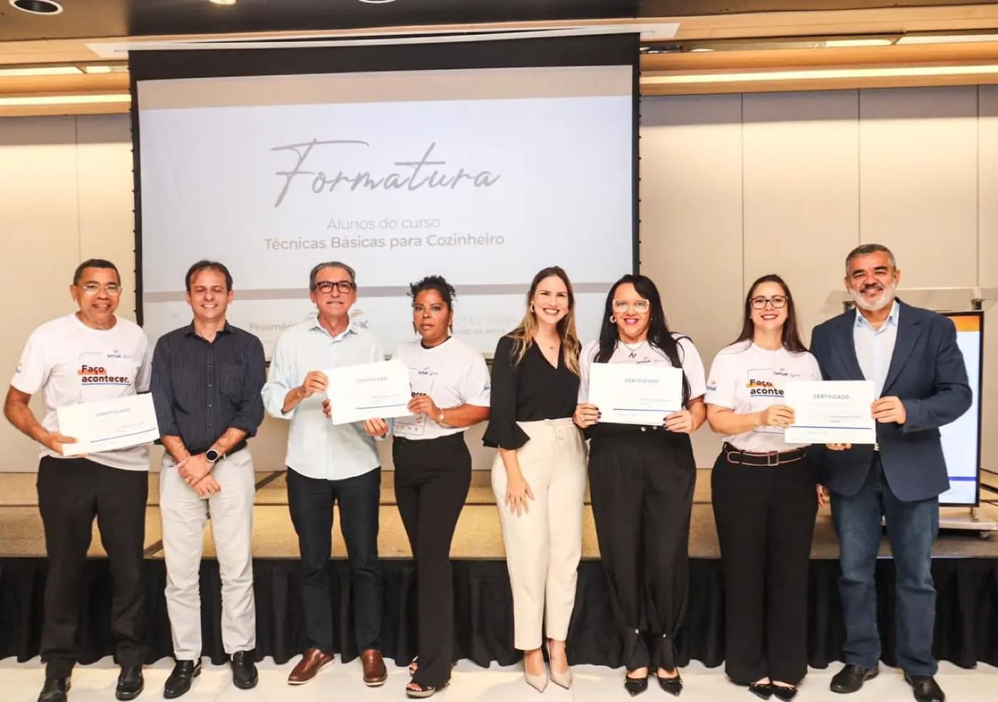 Registro fotográfico: GESTÃO PARTICIPATIVA – CURSO DE TÉCNICAS BÁSICAS EM COZINHA – PARCERIA ENTRE O SENAC E O GOB/RN.