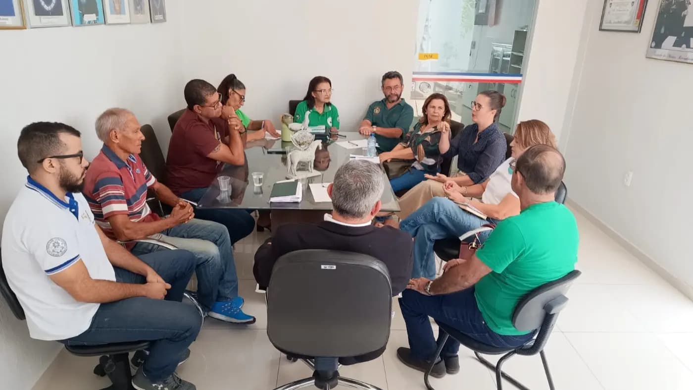 Registro fotográfico: REUNIÃO DE PLANEJAMENTO PARA A PARTICIPAÇÃO DO GOB/RN NO DESFILE DA INDEPENDÊNCIA DO BRASIL E PARA A PODEROSA CONGREGAÇÃO.