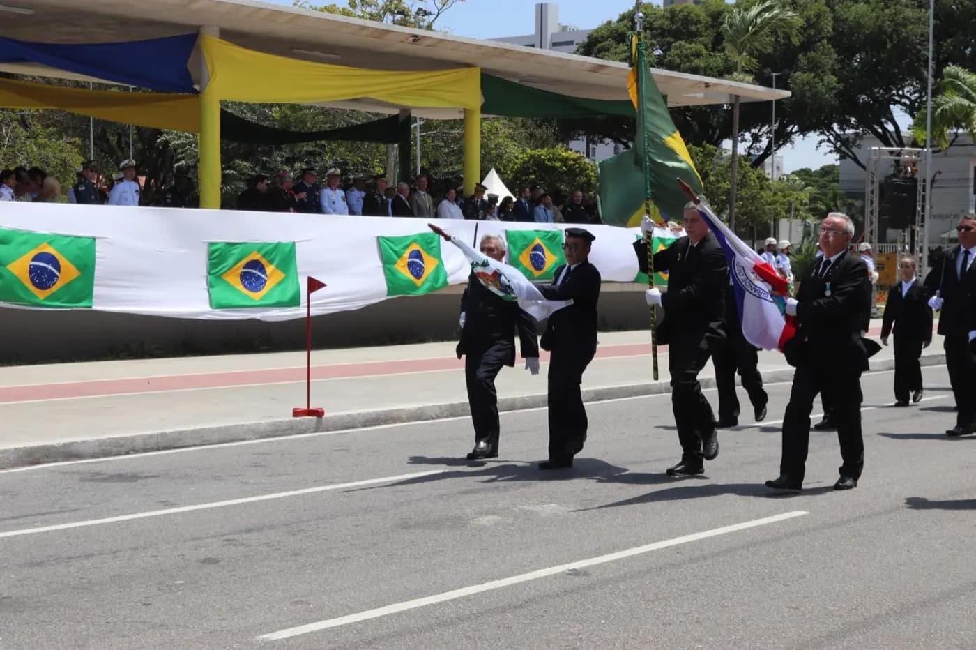 Registro fotográfico: PARTICIPAÇÃO DA FAMÍLIA GOB/RN NO DESFILE DA INDEPENDÊNCIA DO BRASIL 2024.