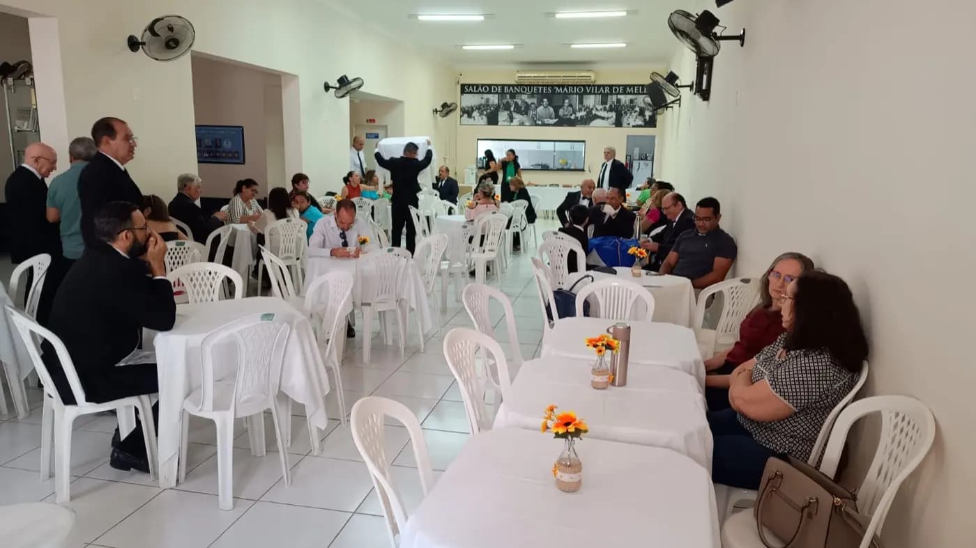 Registro fotográfico: PARTICIPAÇÃO DO GRÃO-MESTRE DO GOB/RN NA SESSÃO MAGNA PÚBLICA ALUSIVA AO 52º ANO DE FUNDAÇÃO DA LOJA MAÇÔNICA DR. PEDRO GERMANO COSTA N° 2.349, ORIENTE DE NATAL/RN.