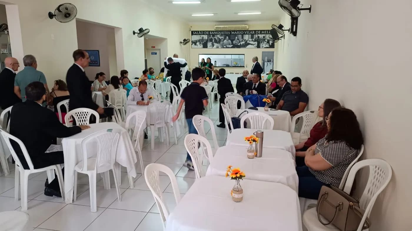 Registro fotográfico: PARTICIPAÇÃO DO GRÃO-MESTRE DO GOB/RN NA SESSÃO MAGNA PÚBLICA ALUSIVA AO 52º ANO DE FUNDAÇÃO DA LOJA MAÇÔNICA DR. PEDRO GERMANO COSTA N° 2.349, ORIENTE DE NATAL/RN.