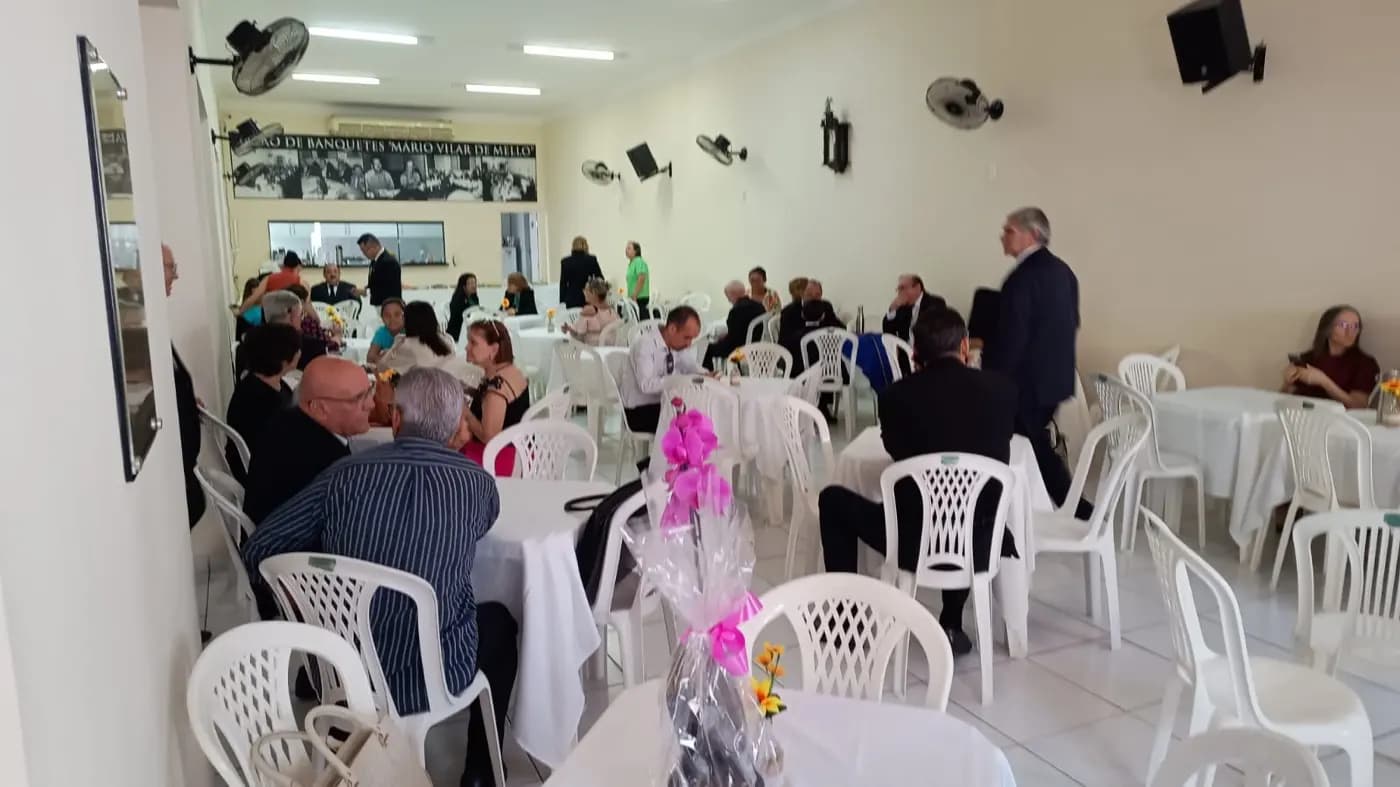 Registro fotográfico: PARTICIPAÇÃO DO GRÃO-MESTRE DO GOB/RN NA SESSÃO MAGNA PÚBLICA ALUSIVA AO 52º ANO DE FUNDAÇÃO DA LOJA MAÇÔNICA DR. PEDRO GERMANO COSTA N° 2.349, ORIENTE DE NATAL/RN.