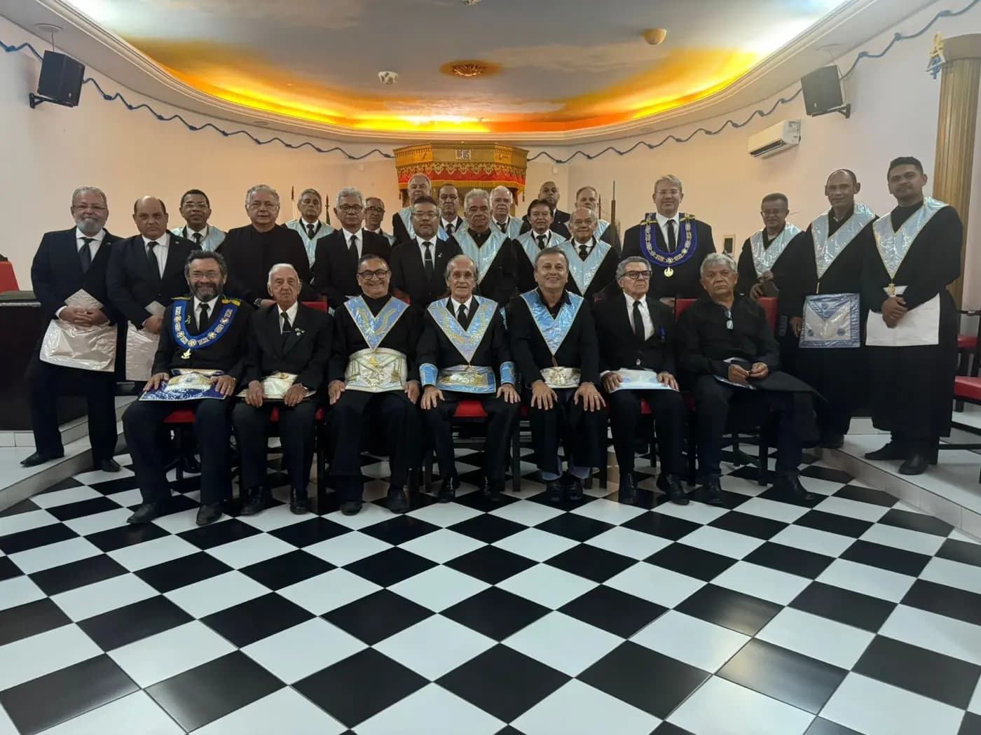 Registro fotográfico: PARTICIPAÇÃO DO GRÃO-MESTRE DO GOB/RN NA LIVE ALUSIVA ÀS COMEMORAÇÕES DO 57º ANO DE FUNDAÇÃO DA FRATERNIDADE FEMININA CRUZEIRO DO SUL, DO GRANDE ORIENTE DO BRASIL.