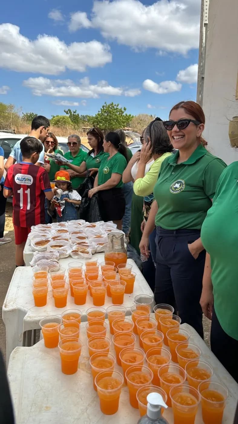 Registro fotográfico: ATO ALUSIVO AO DIA DAS CRIANÇAS, REALIZADO PELAS LOJAS MAÇÔNICAS DO ORIENTE DE MOSSORÓ/RN, COM A ORGANIZAÇÃO DE SUAS FRATERNIDADES FEMININAS.