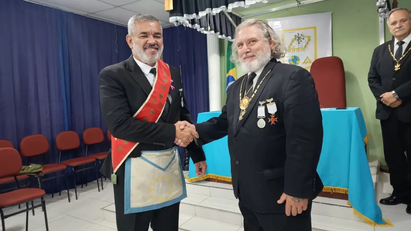 Registro fotográfico: SESSÃO DE INSTRUÇÃO DO GRAU 19 – SUPREMO CONSELHO DO BRASIL DO GRAU 33 PARA O RITO ESCOCÊS ANTIGO E ACEITO – DELEGACIA LITÚRGICA DO RIO GRANDE DO NORTE DO – ILUSTRE CONSELHO FILOSÓFICO DE KADOSCH 21.