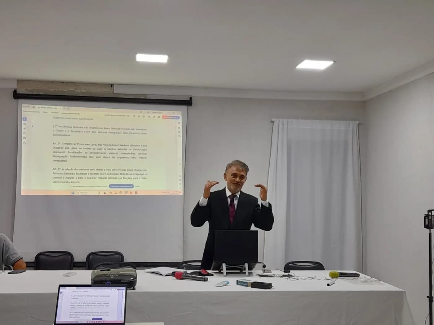 Registro fotográfico: SEMINÁRIO DE DIREITO ELEITORAL MAÇÔNICO REALIZADO PELO GRANDE ORIENTE DO BRASIL – RIO GRANDE DO NORTE (GOB-RN).