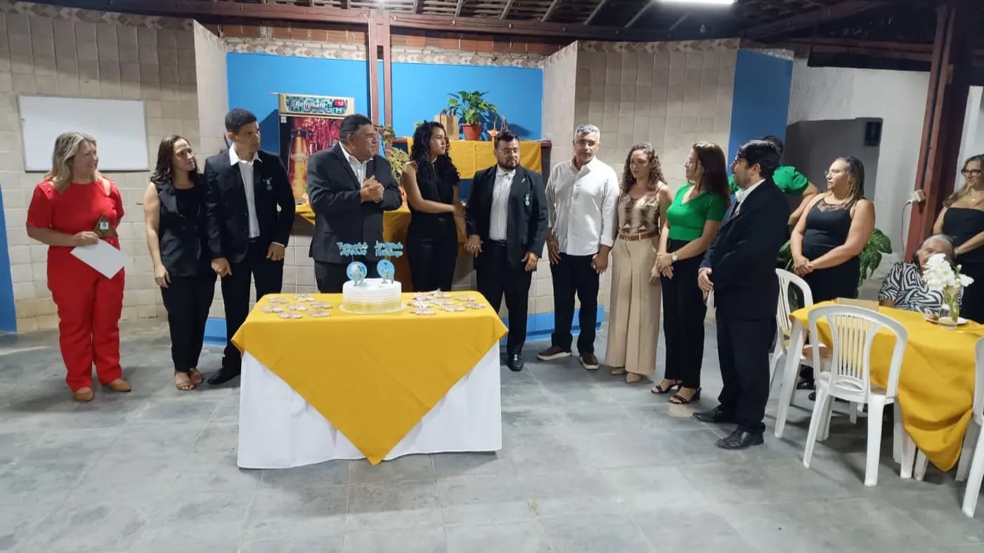 Registro fotográfico: SESSÃO MAGNA DE INICIAÇÃO NO RITO SCHRÖDER, REALIZADA PELA LOJA MAÇÔNICA UNIVERSITÁRIA ESTRELA NATALENSE Nº 4.122, ORIENTE DE PARNAMIRIM/RN.
