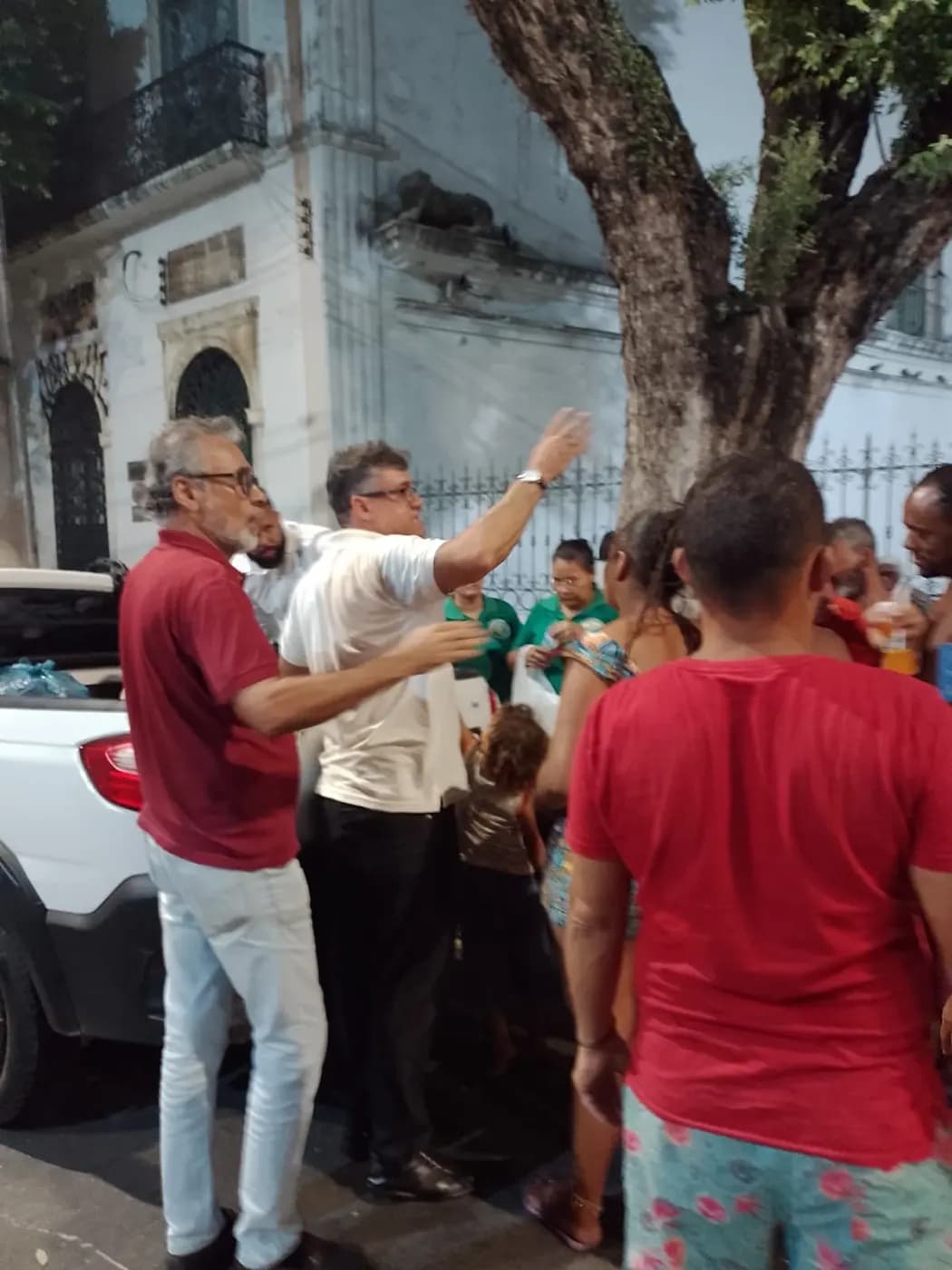 Registro fotográfico: AÇÃO FILANTRÓPICA ESTADUAL COORDENADA PELO GOB/RN, REALIZADA NO DIA 26/04/2025 – CAMPANHA SAÚDE FÍSICA E MENTAL, AUTOCUIDADOS E BEM-ESTAR.