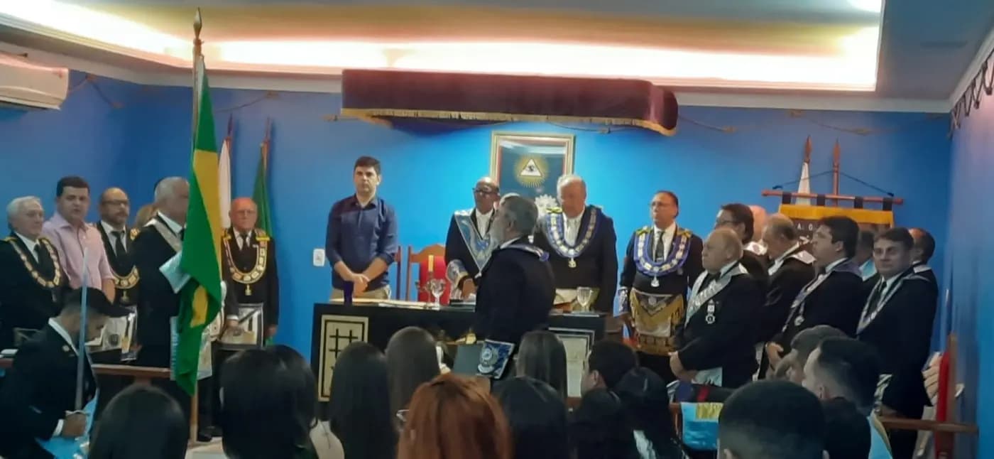 Registro fotográfico: SESSÕES MAÇÔNICAS REALIZADAS PELA LOJA MAÇÔNICA ACÁCIA MICAELENSE Nº 2.365, ORIENTE DE SÃO MIGUEL/RN.