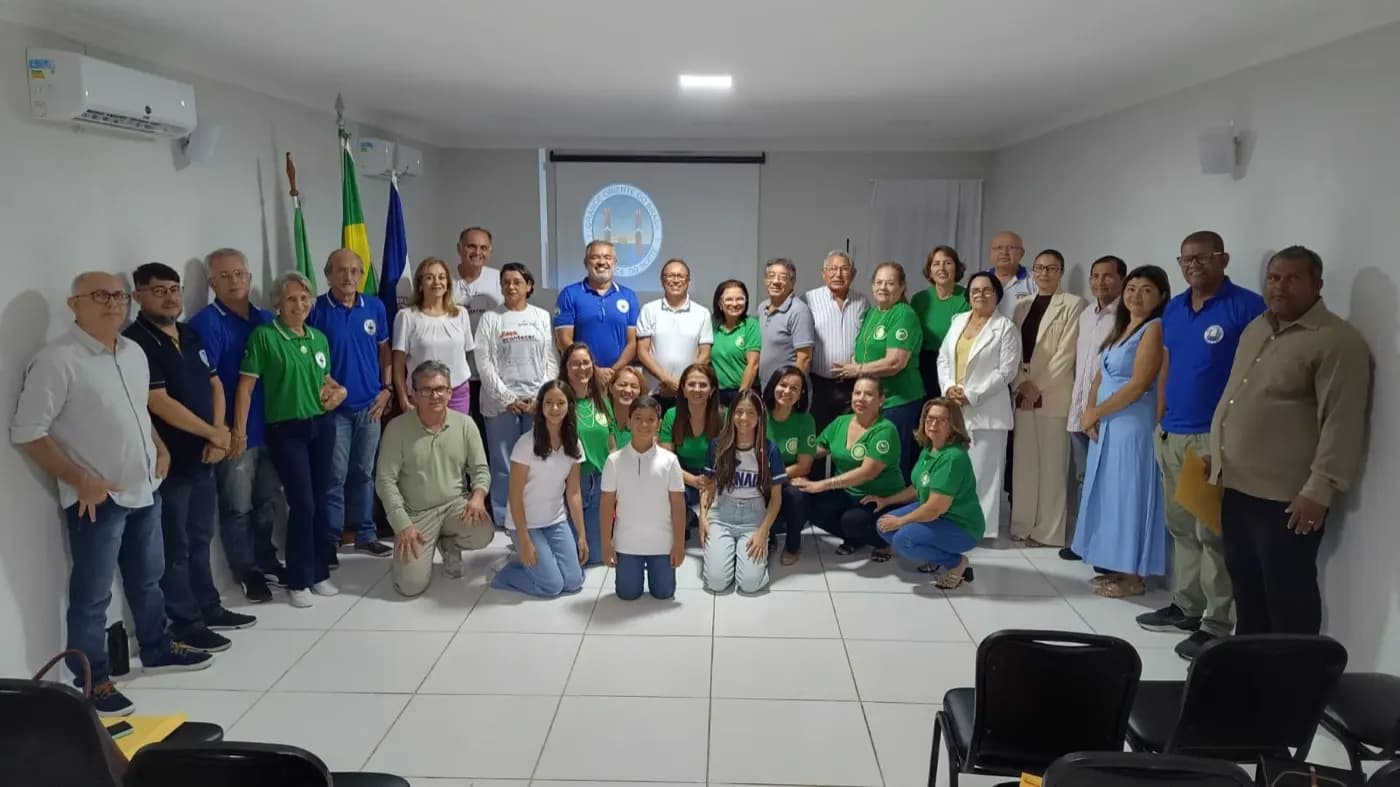 Registro fotográfico: ATO DE AGRADECIMENTO AOS PROFISSIONAIS VOLUNTÁRIOS QUE PARTICIPARAM DA AÇÃO FILANTRÓPICA ESTADUAL, COORDENADA PELO GOB-RN, REALIZADA NO DIA 26/04/2025 – CAMPANHA SAÚDE FÍSICA E MENTAL, AUTOCUIDADOS E BEM-ESTAR.