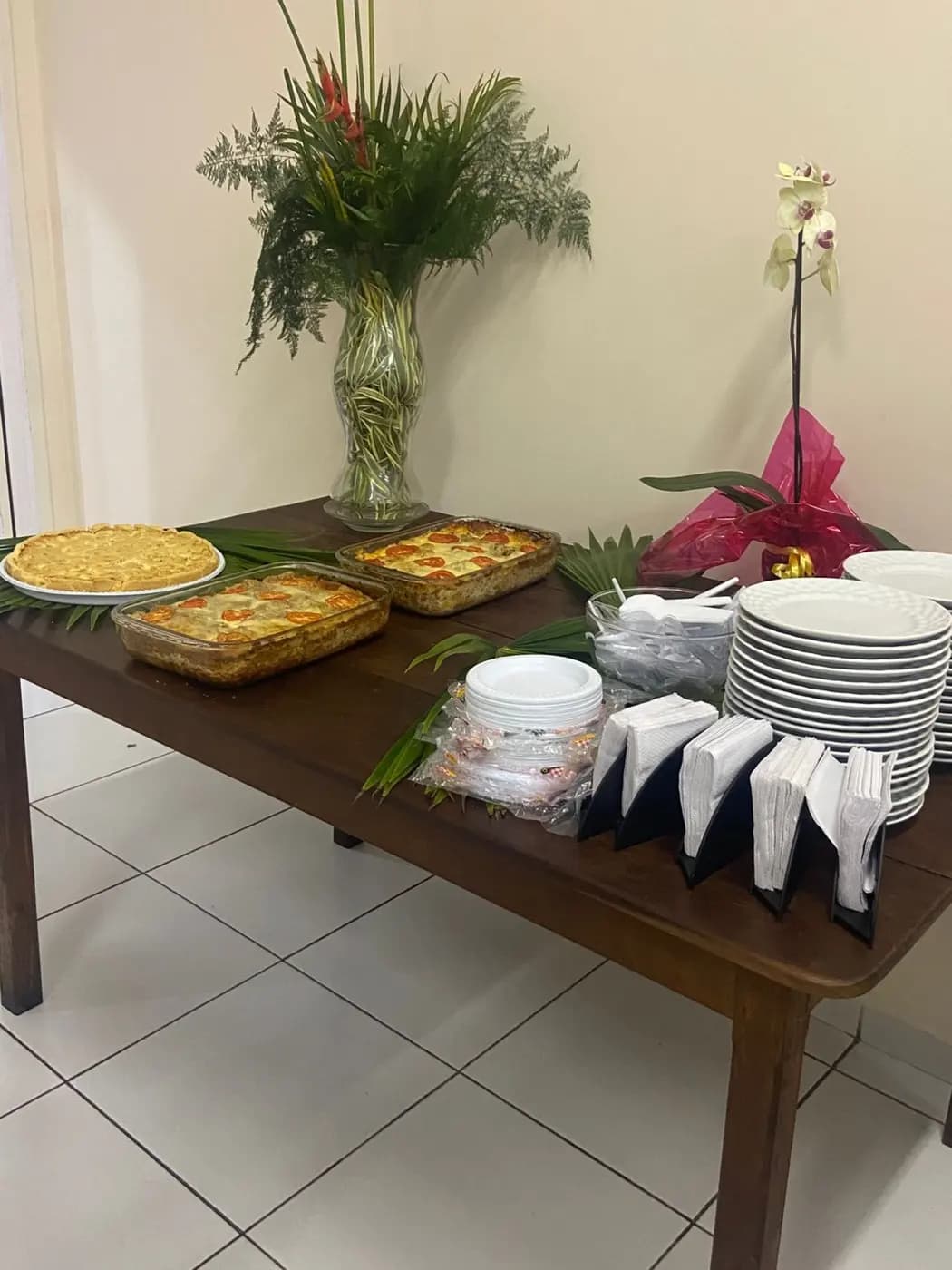 Registro fotográfico: PARTICIPAÇÃO DO GRÃO-MESTRE DO GOB-RN NA SESSÃO MAGNA PÚBLICA ALUSIVA AO DIA DAS MÃES REALIZADA PELA LOJA MAÇÔNICA 21 DE MARÇO N° 152, ORIENTE DE NATAL/RN.