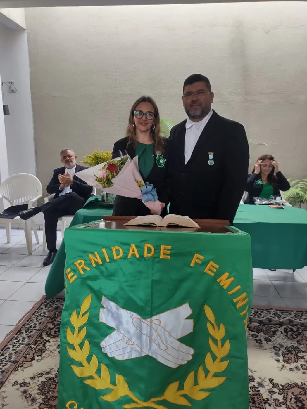 Registro fotográfico: SESSÃO MAGNA DE INSTALAÇÃO E POSSE DE VENERÁVEL MESTRE E POSSE DA NOVA DIRETORIA DA LOJA MAÇÔNICA UNIVERSITÁRIA ESTRELA NATALENSE Nº 4.122, RITO SCHRÖDER, ORIENTE DE PARNAMIRIM-RN, ELEITOS PARA O BIÊNIO 2025/2027.