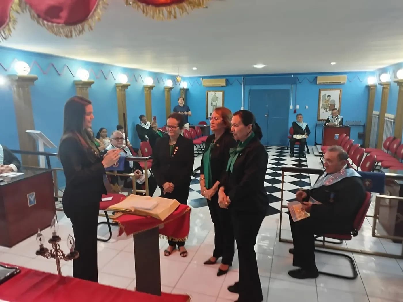 Registro fotográfico: SESSÃO MAGNA PÚBLICA REALIZADA PELA LOJA MAÇÔNICA UNIÃO E TRABALHO IV Nº 1.838, ORIENTE DE SANTA CRUZ/RN.